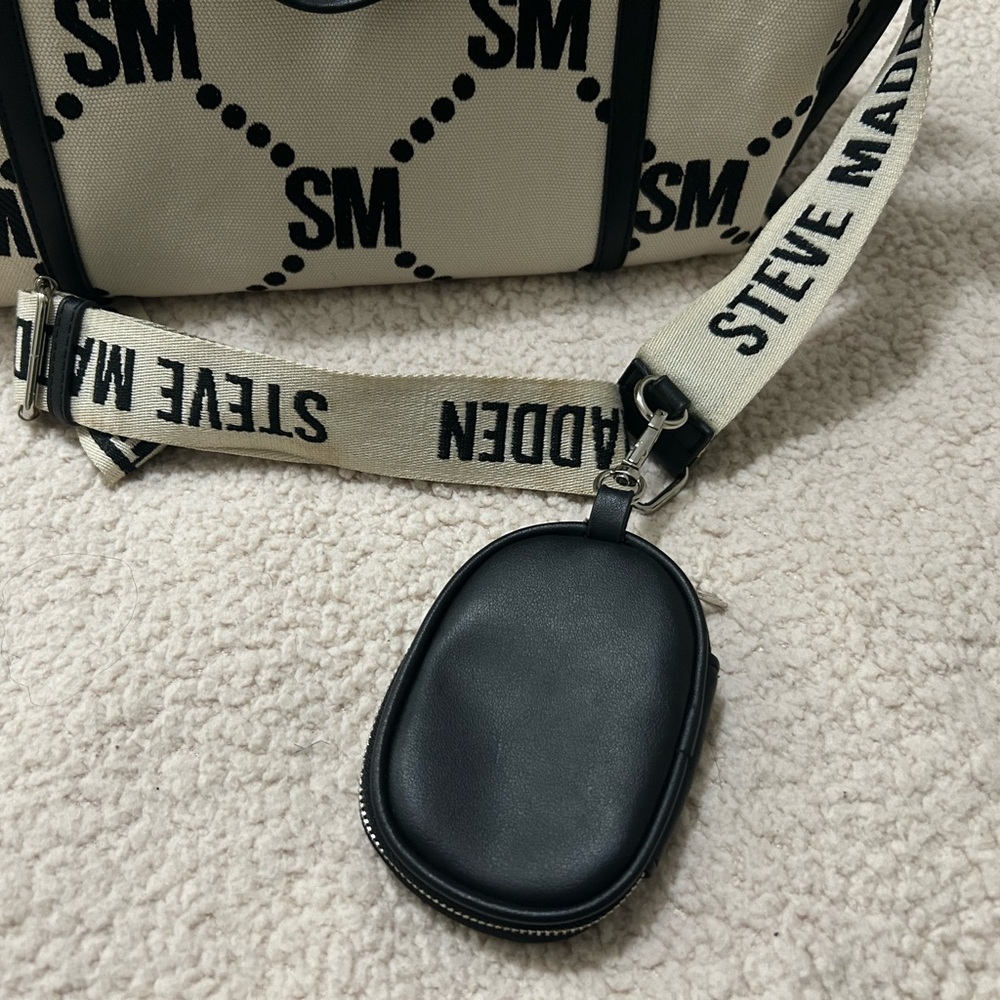 Steve Madden Black and Cream Logo Tote - Picture 9 of 10